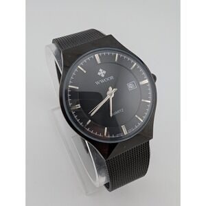 WWOOR Watch Men 39mm Case Black Adjustable Mesh Metal Band- New Battery